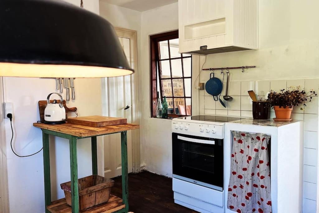 The Old Soap House - Stylish And Close To Beach Vang  Exterior foto